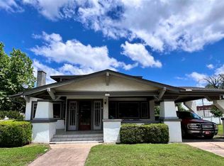 316 S 1st St, Blackwell, OK 74631