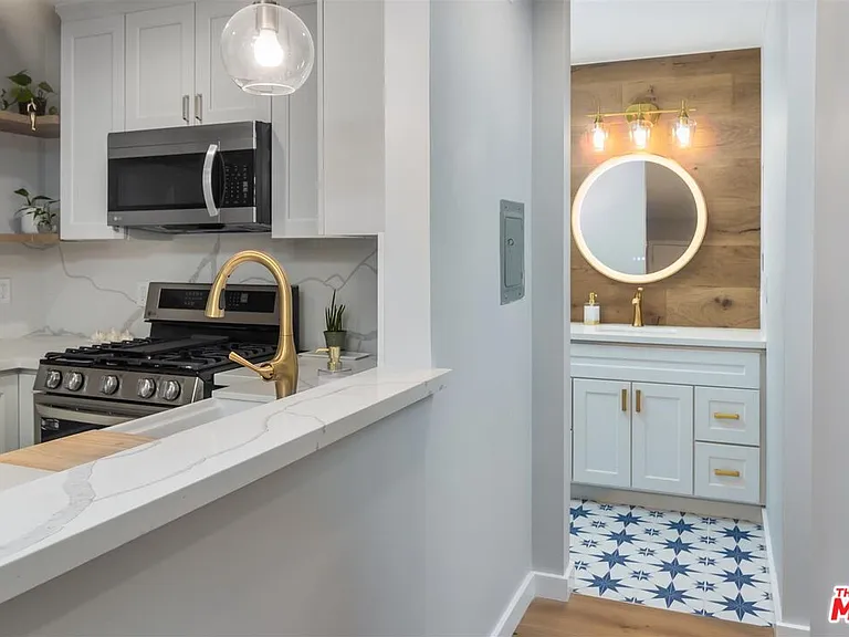 9005 Cynthia St #214 — Photo 14