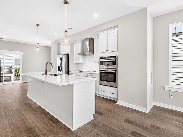 417 Talbot Dr — Photo 10