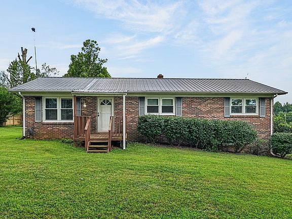 2nd image of 234 Jim Hennessee Rd