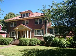 19 Cefalo Rd, West Roxbury, MA 02132