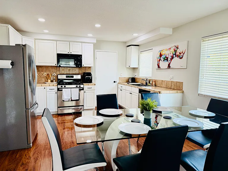 4186 Val Verde Ave — Photo 12