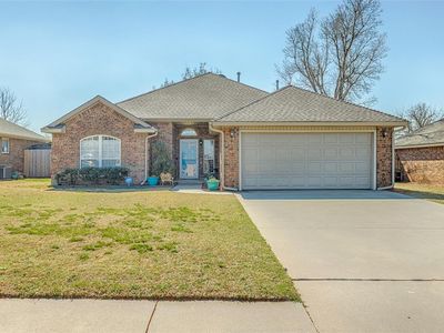 728 E Linden Ln, Mustang, OK, 73064