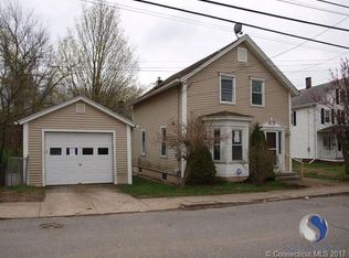 46 South Main St, Griswold, CT 06351