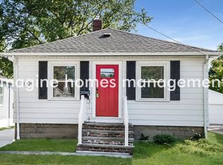 1329 Elmwood Rd, Mayfield Heights, OH 44124