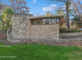 1120 Grandview Ln, Lake Forest, IL 60045