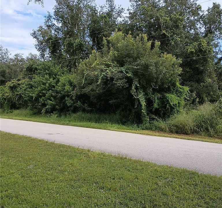 1st image of 5210 Shad Dr