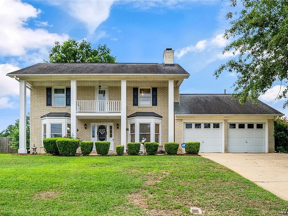 1st image of 225 Sandbrook Ln