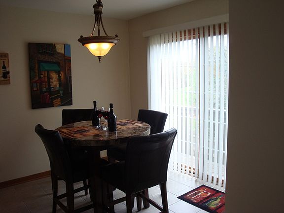 3rd image of 14564 Club Circle Dr