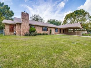 408 S Prairie St, Pilot Point, TX 76258