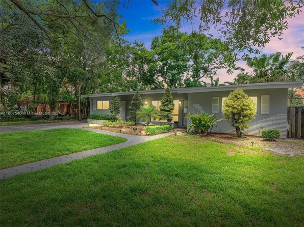 5727 Harrison St, Hollywood, FL 33023