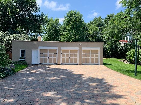 Garage with two bonus rooms