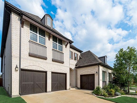 4th image of 913 Asbury Dr