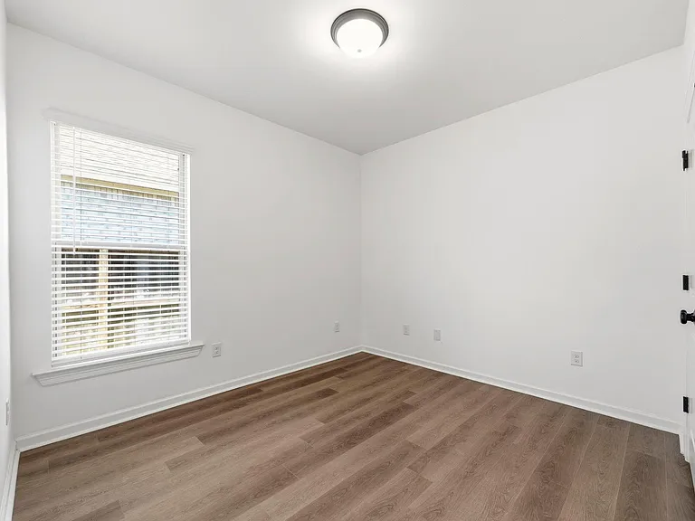 10934 Bonfire Trl — Photo 19