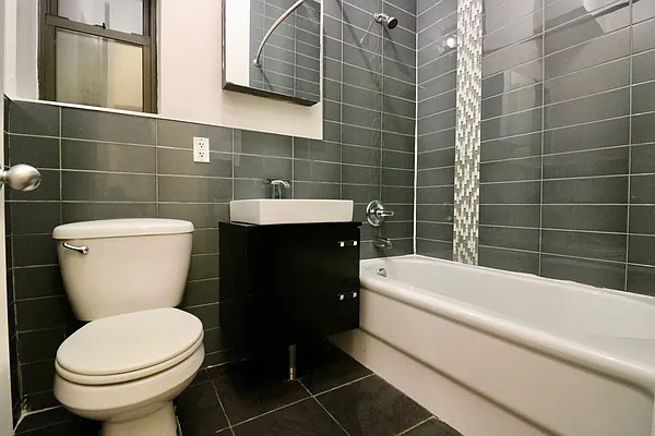 Rented by Compass | media 22