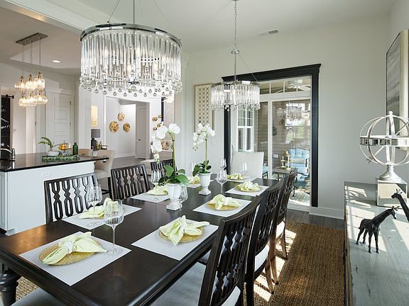 The dining room of the Savoy II by Brookfield Residential