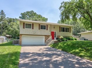5924 Independence Ave N, New Hope, MN 55428