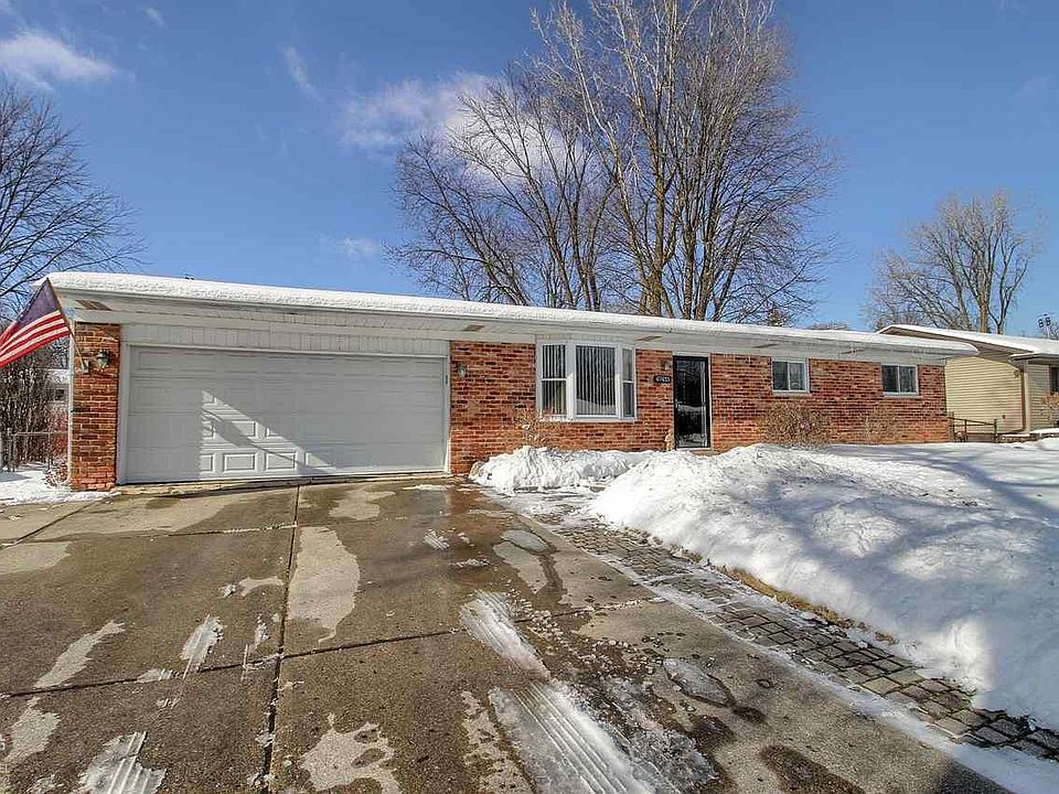 1st image of 47433 Nita Dr