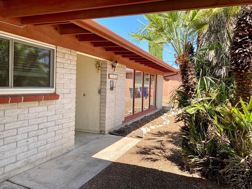 1st image of 908 S Camino Seco