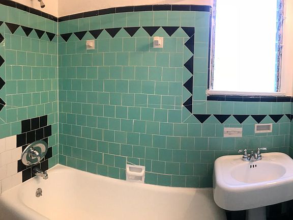 Bathroom (panorama)