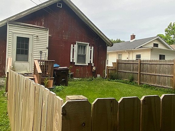 3rd image of 12 Jessie St