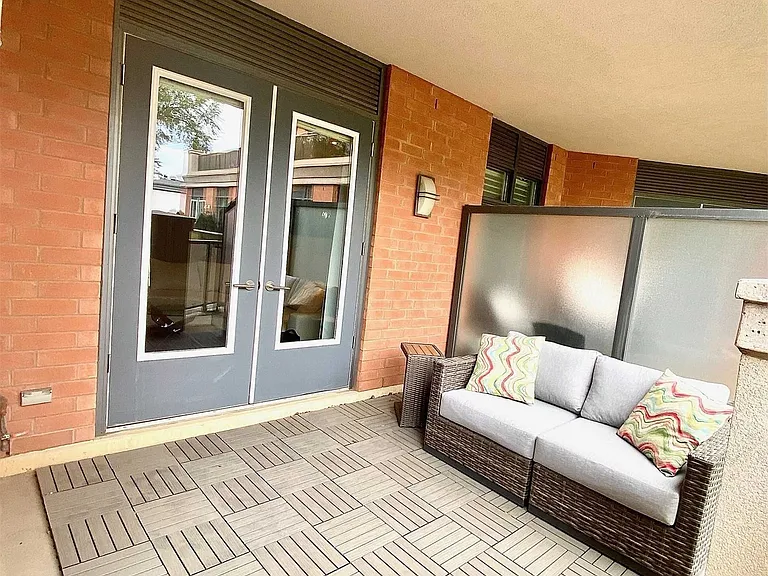 1717 Avenue Rd #322 — Photo 12