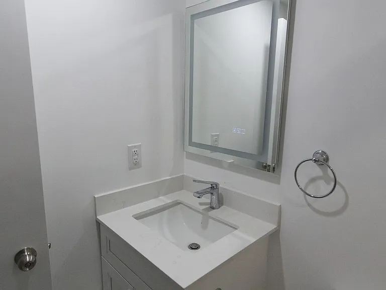 45 Lofthouse Dr — Photo 15