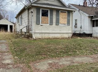 915 Stocker Ave, Flint, MI 48503