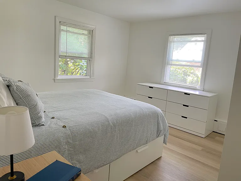 370 Wallis Rd — Photo 21