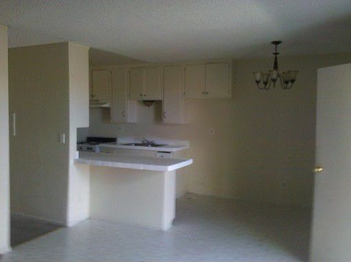 1st image of 847 N H St APT 2