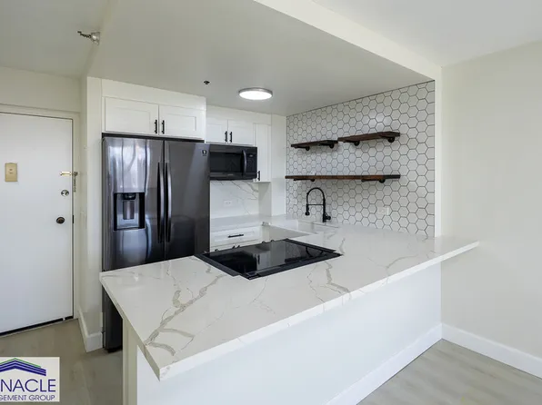 876 Curtis St, Honolulu, HI