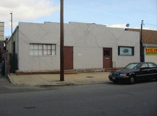 72 E Hoffman Ave, Lindenhurst, NY 11757