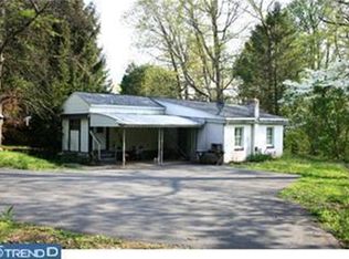 747 Schoolhouse Rd, Pottstown, PA 19465