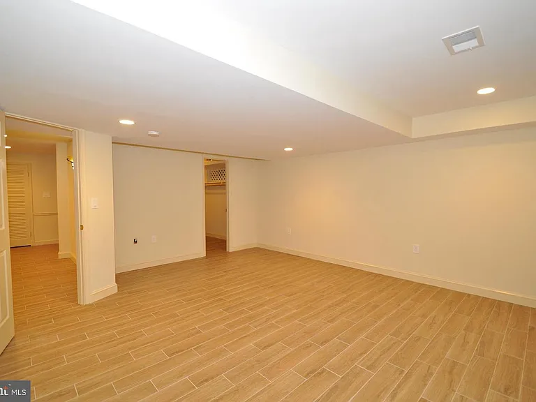11132 Luxmanor Rd — Photo 26