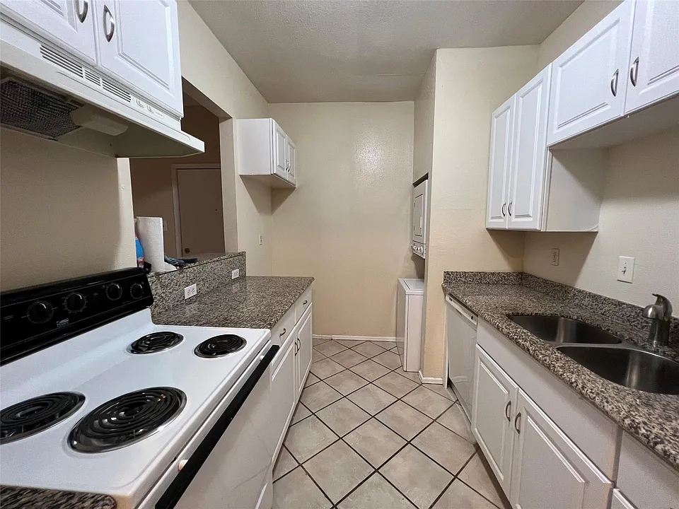 9707 Richmond Ave #63