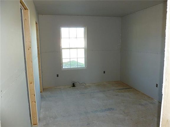 5th image of 72 Liberty Ct Lot 15