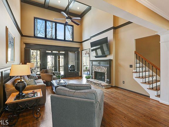4th image of 10763 Glenleigh Dr