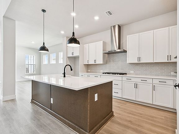 The Flatwater - Kitchen