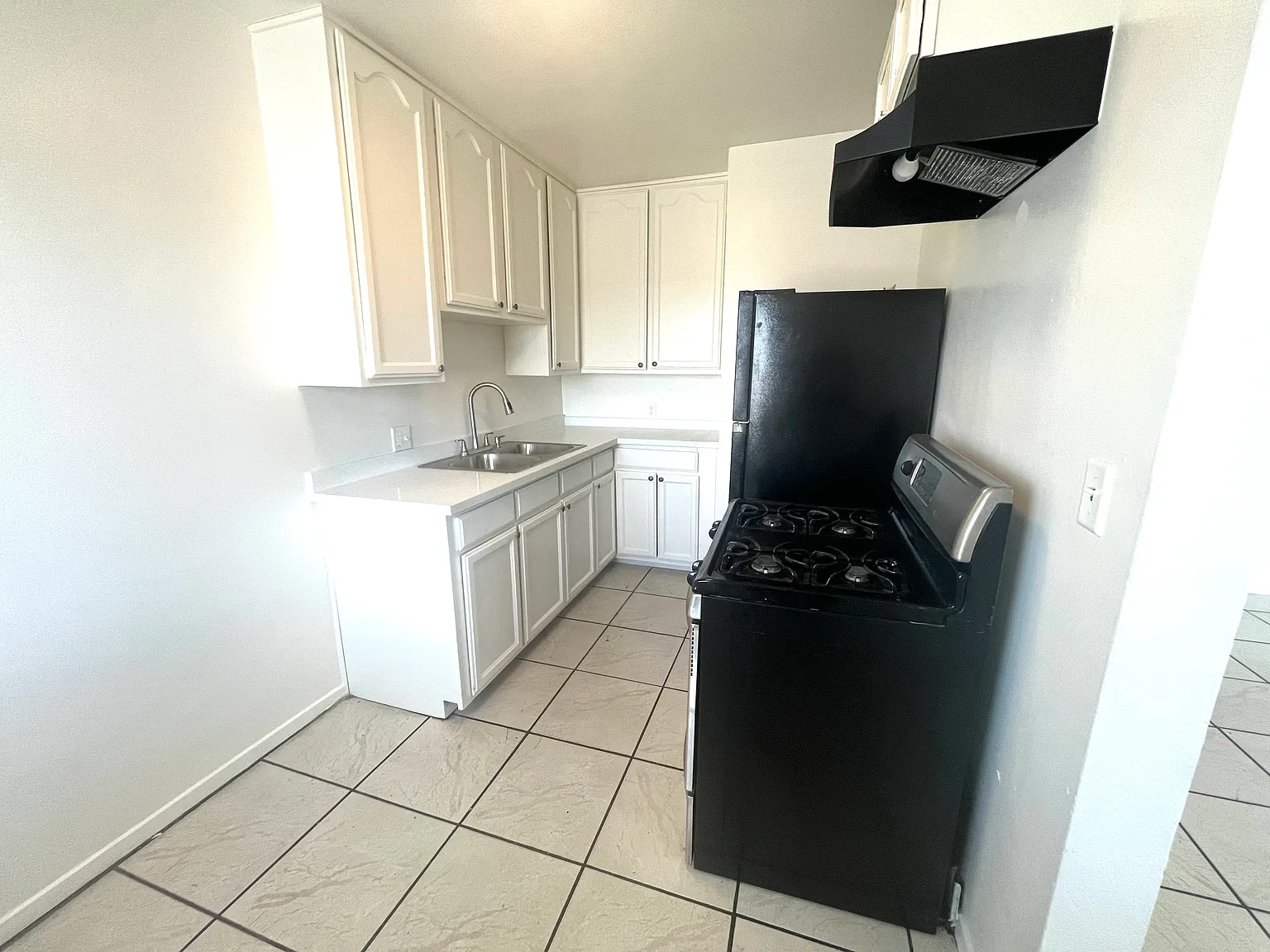 44040 Division St — Photo 4