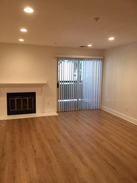 1st image of 3183 Wayside Plz APT 105