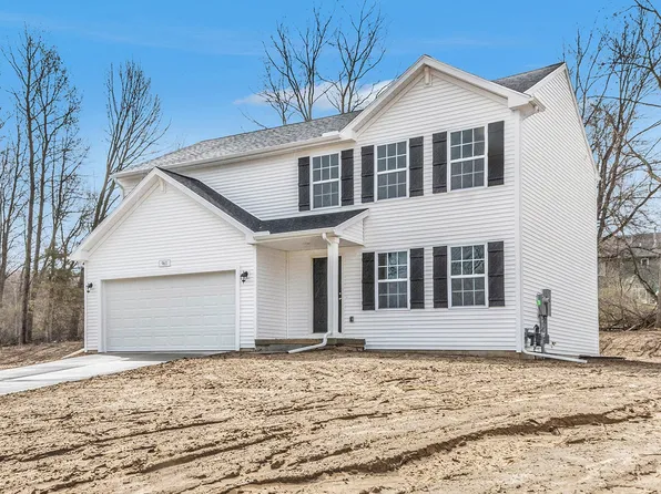50657 Hunters Edge Dr, Elkhart, IN 46514