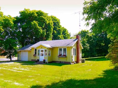 393 Hillsdale St, Hillsdale, MI, 49242