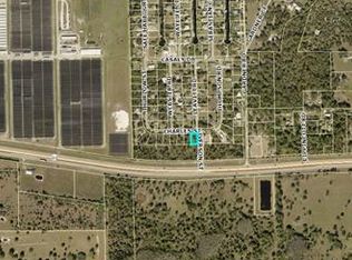 20620 Charles St, Alva, FL 33920