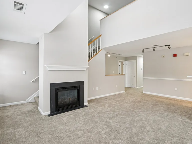 Orchards Apartments — Photo 12