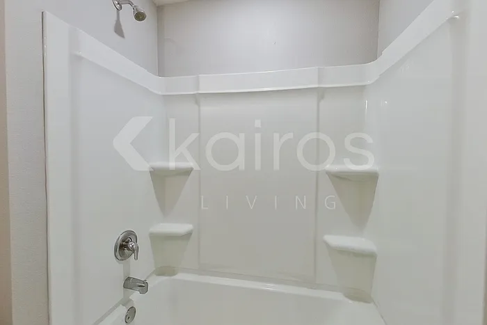 4758 Malay Cir — Photo 13