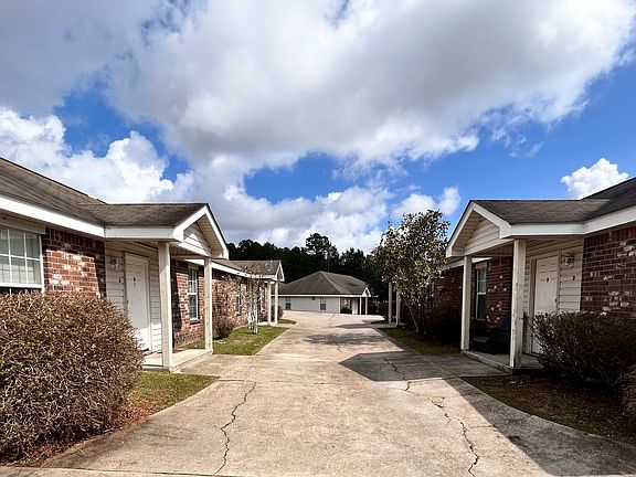 2nd image of 189 N Wind Ridge Ln APT A