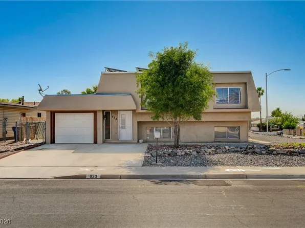 933 Palmhurst Dr, Las Vegas, NV 89145