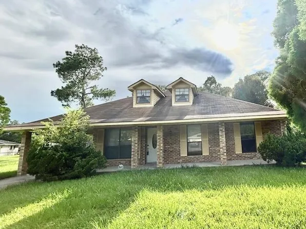 6777 Oak Park Dr, Baton Rouge, LA 70812