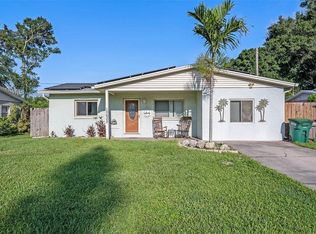 10680 106th St, Largo, FL 33773