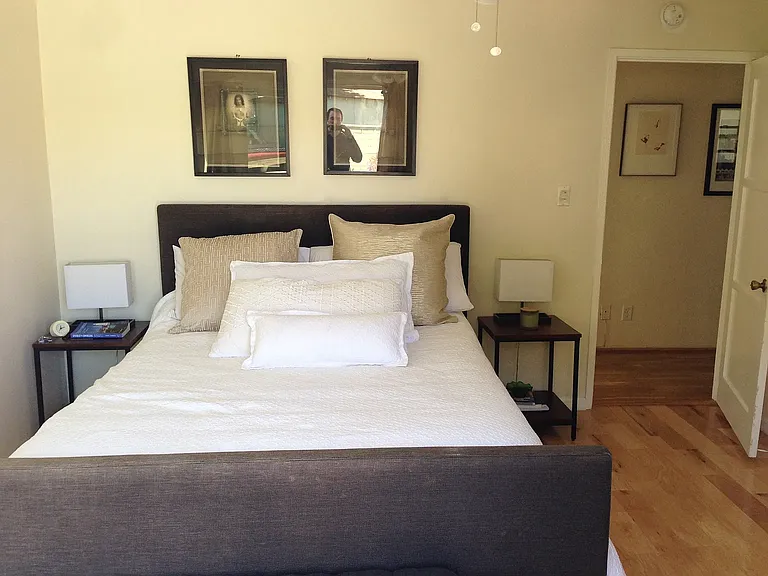 2328 Amherst Ave — Photo 11